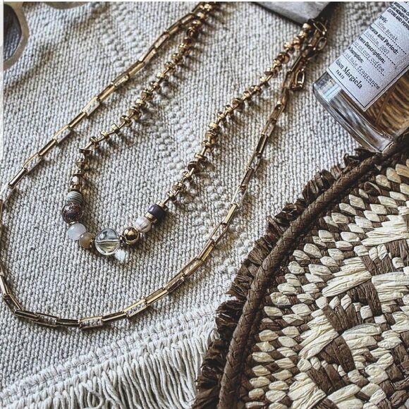 🆕️Sol Collection// Neutral tone Layered Necklace - Picture 1 of 3